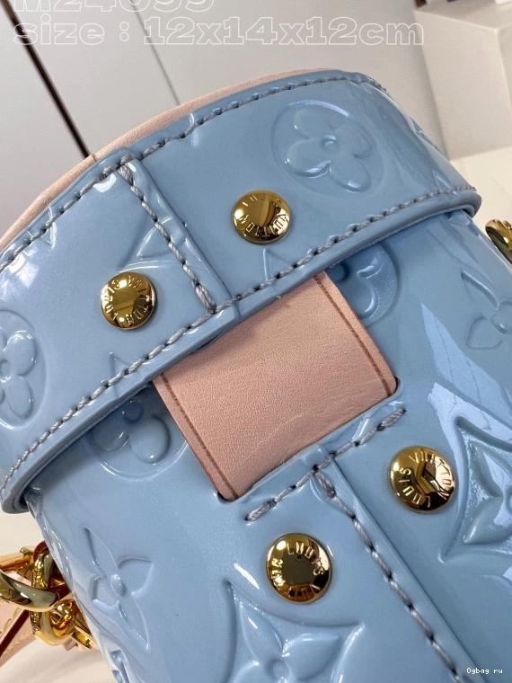 LOUIS Astor VUITTON 0708